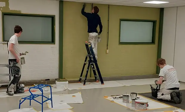Primeur student schilderen