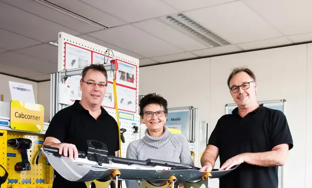 Leidinggevende aan technici